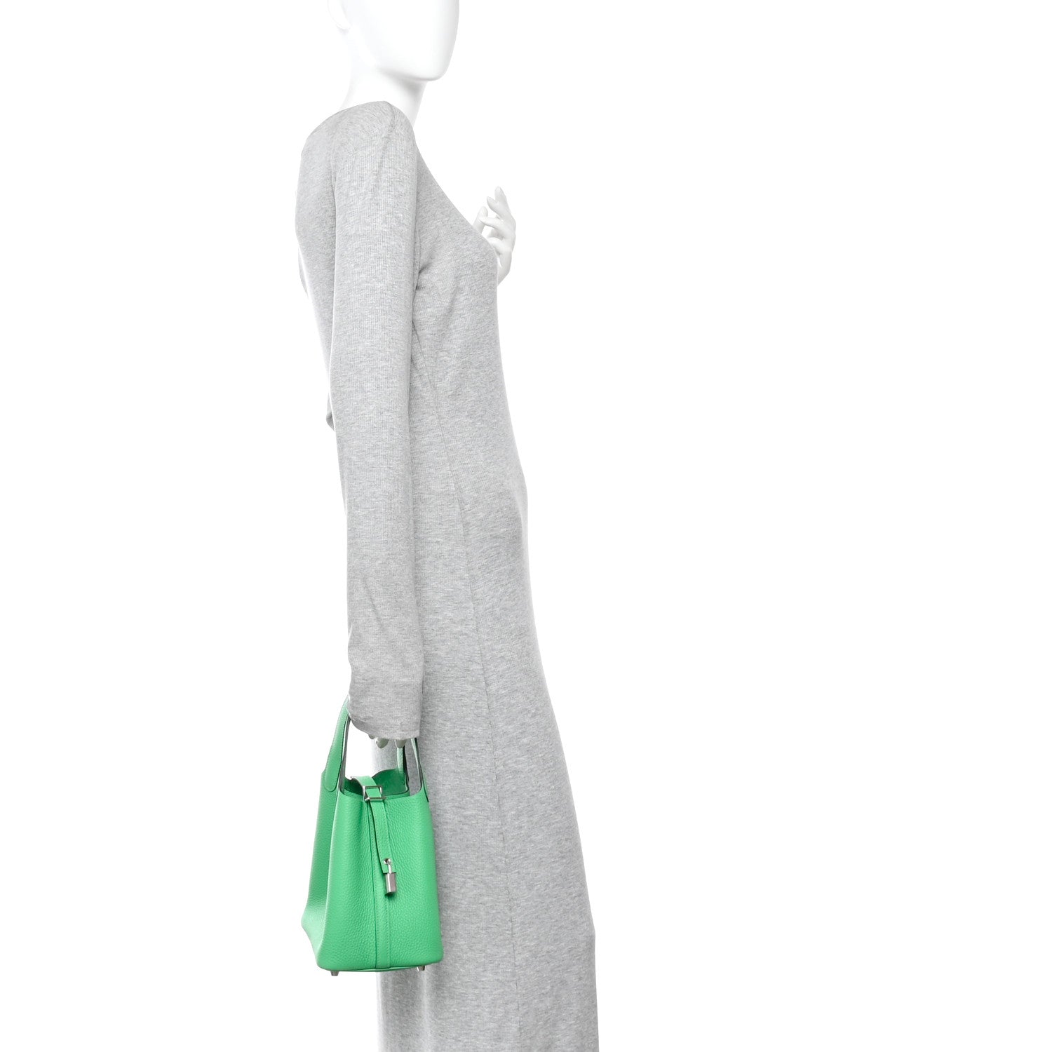 Picotin Lock 18 PM Taurillon Clemence Tote Bag Bambou Green