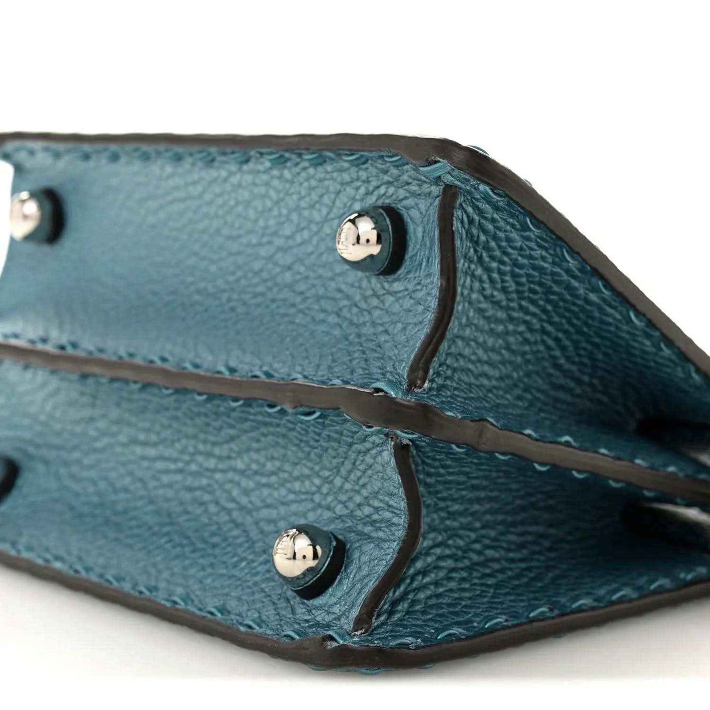 b5e67e7346223515b882ac3eaaf50530 - NEESTRA