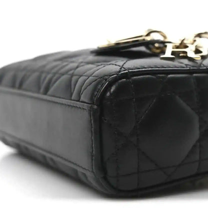 b778df49b56b82debe166a54f81b931d - NEESTRA