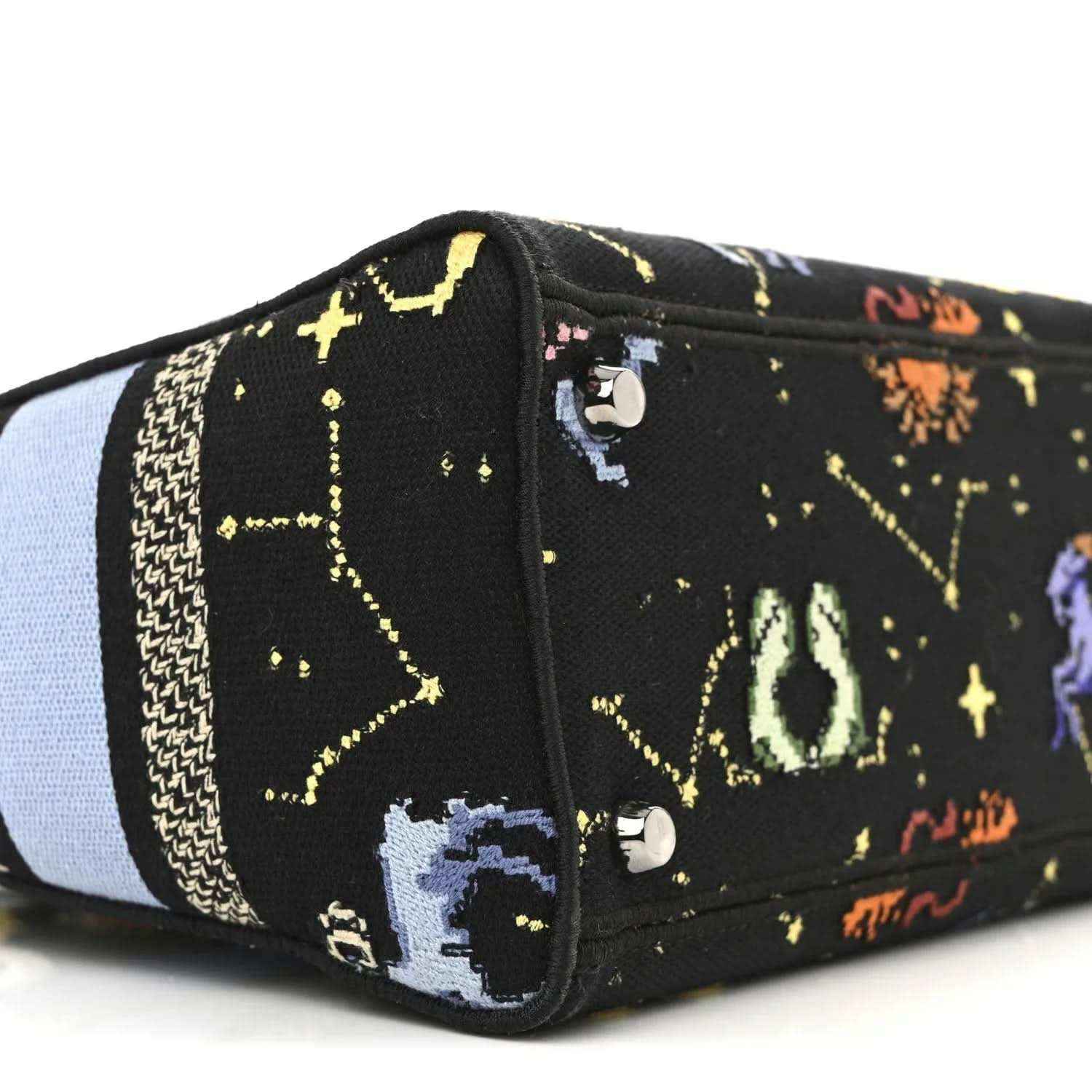 bbca635b7d4671fe1dd53e8531e64c03 - NEESTRA