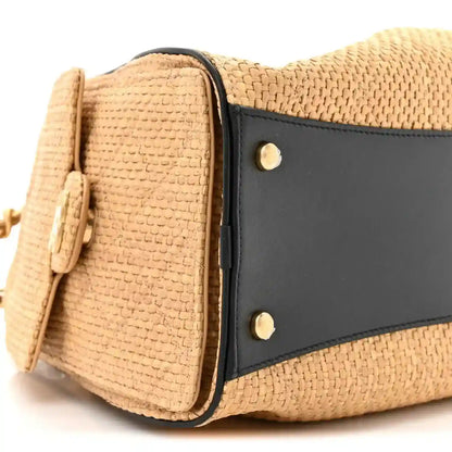 cef210a80c219fa6257d85fdb9ac65b7 - NEESTRA