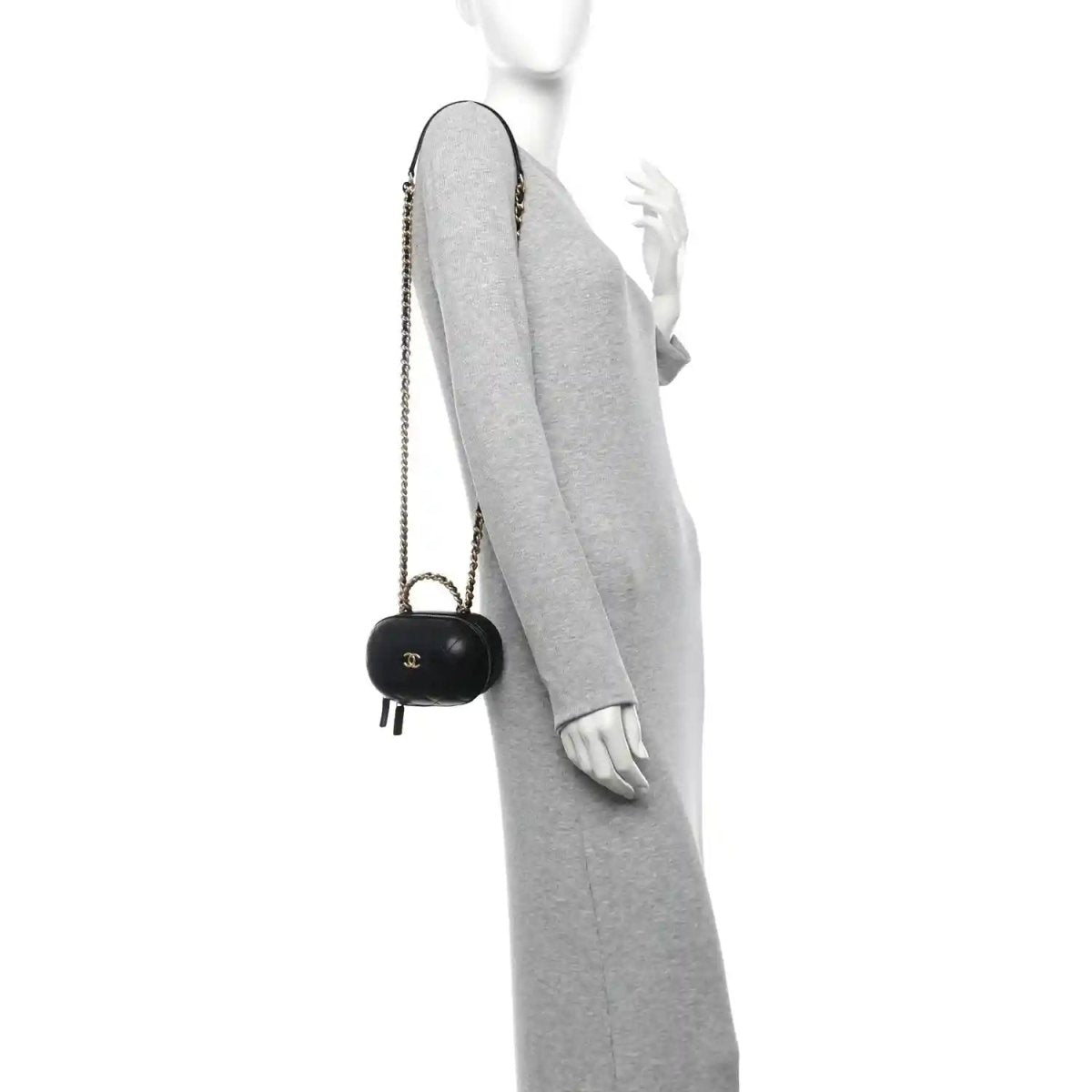 Chanel Black Lambskin Quilted CC Bubble Vanity Chain Case - NEESTRA