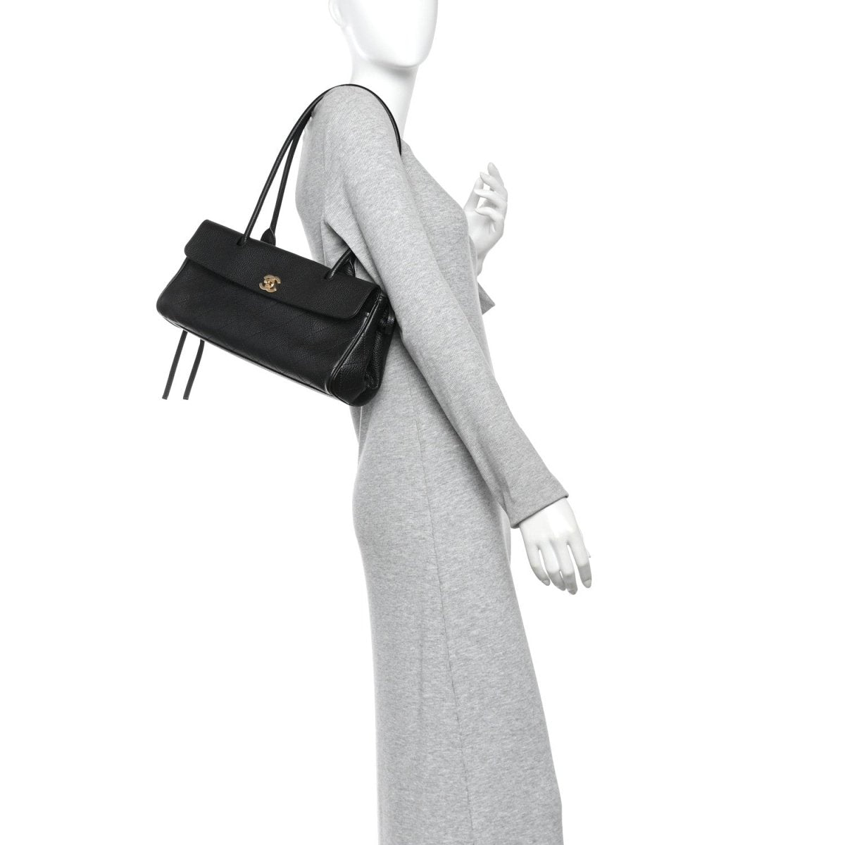 CHANEL Grained Calfskin Stitched Urban Essentials Small Shopping Bag Black - NEESTRA