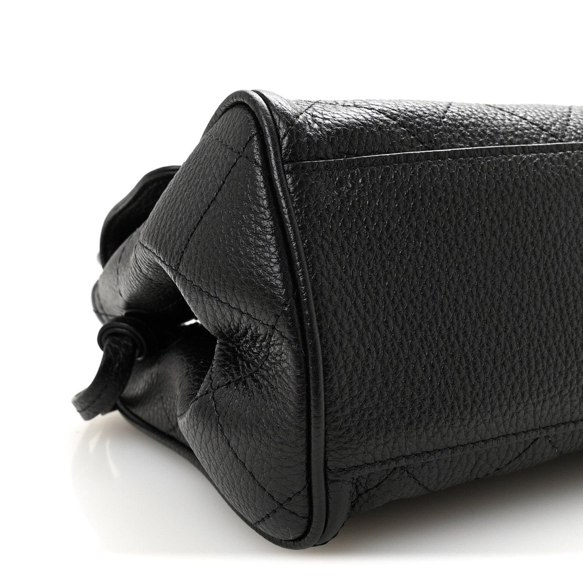 CHANEL Grained Calfskin Stitched Urban Essentials Small Shopping Bag Black - NEESTRA