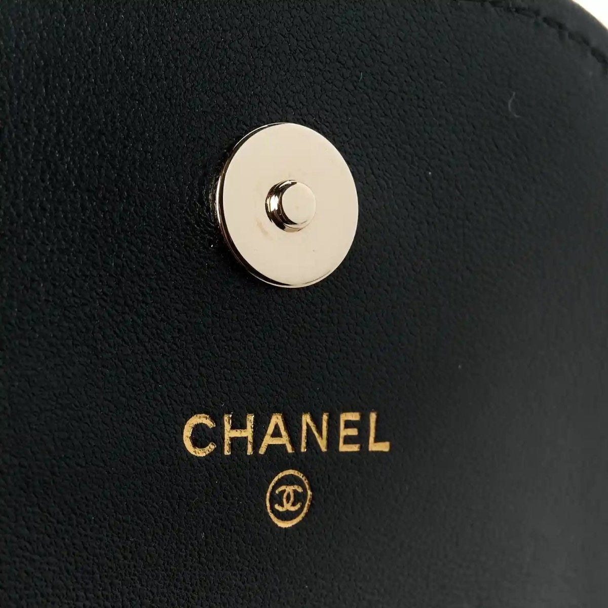 Chanel Quilted Lambskin Pearl Top Handle Clutch with Chain Black - NEESTRA