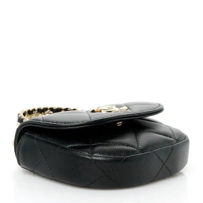 Chanel Quilted Lambskin Pearl Top Handle Clutch with Chain Black - NEESTRA