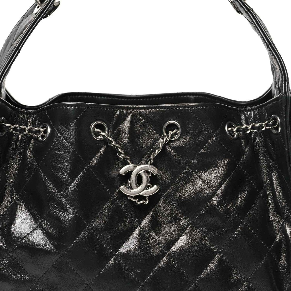 Chanel Small Quilted Shiny Crumpled Calfskin 25 Handbag Black - NEESTRA