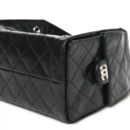 Chanel Small Quilted Shiny Crumpled Calfskin 25 Handbag Black - NEESTRA