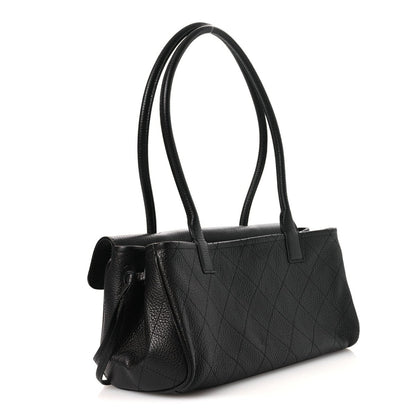 Chanel Urban Essentials Small Shopping Bag Grained Calfskin Black - NEESTRA