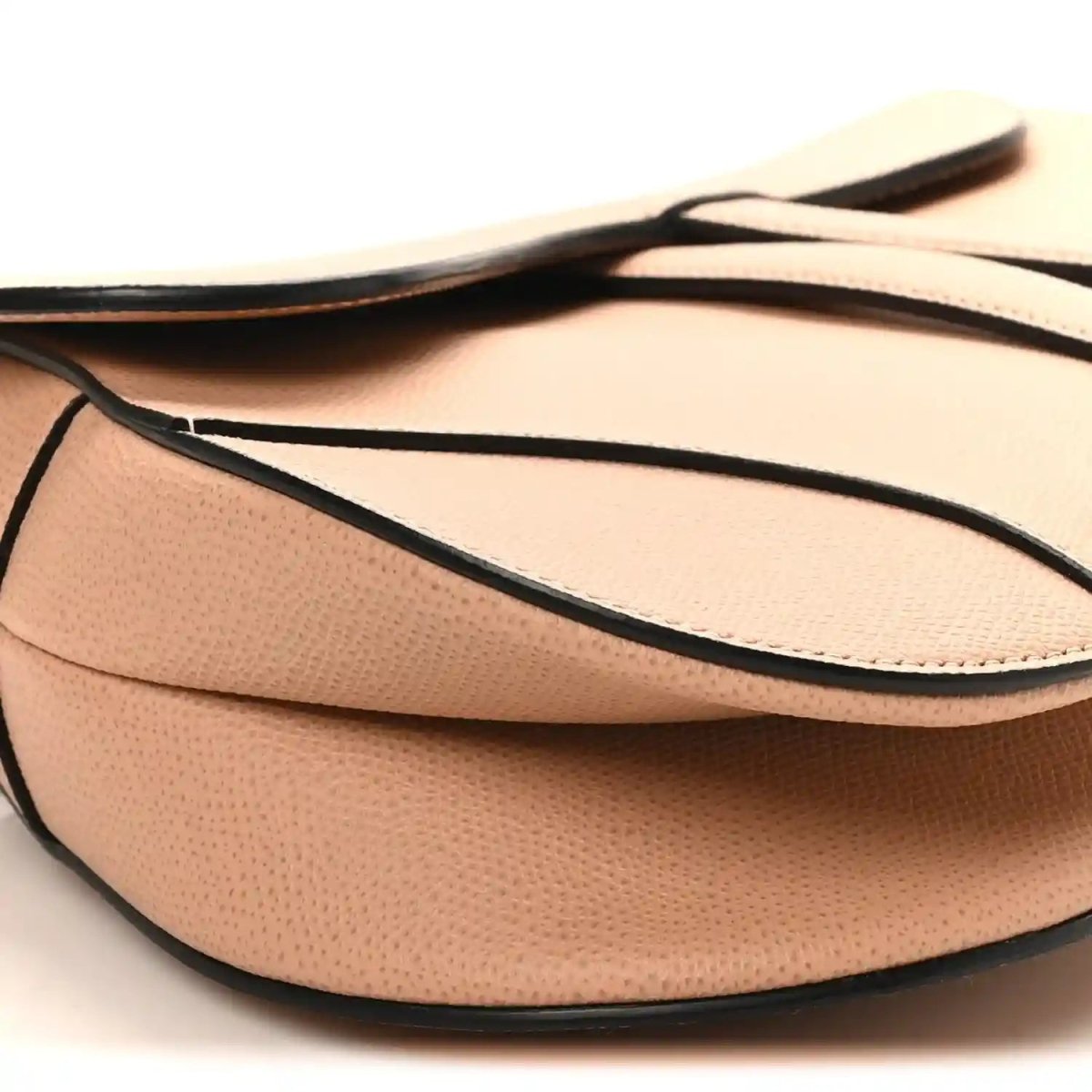 Christian Dior Grained Calfskin Saddle Bag in Light Pink - NEESTRA