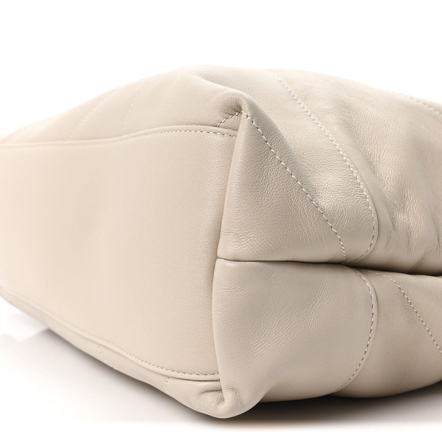 SAINT LAURENT Lambskin Matelasse Large Jamie Pochon Crema Soft