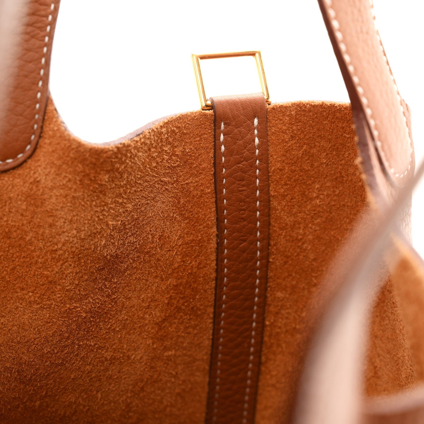 Taurillon Clemence Picotin Lock 18 PM Bucket Bag Gold