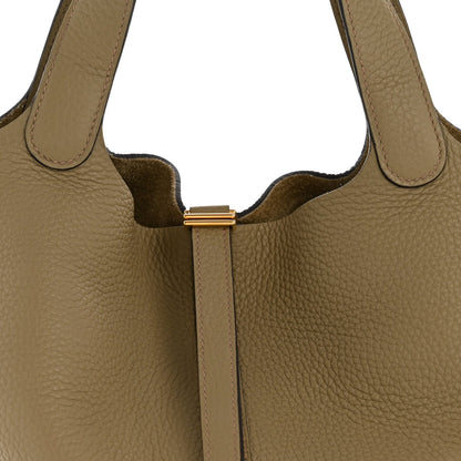 Taurillon Clemence Picotin Lock 22 MM Tote Beige Marfa