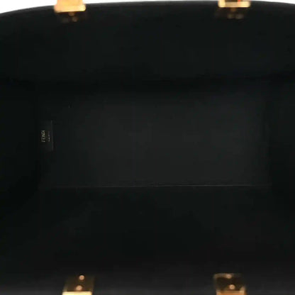 d89f6f563bcc63d208d155c55169c226 - NEESTRA