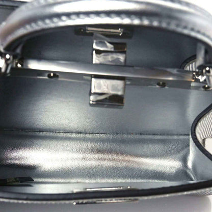 da41d8f1f2a3da129275e29d02320569 - NEESTRA