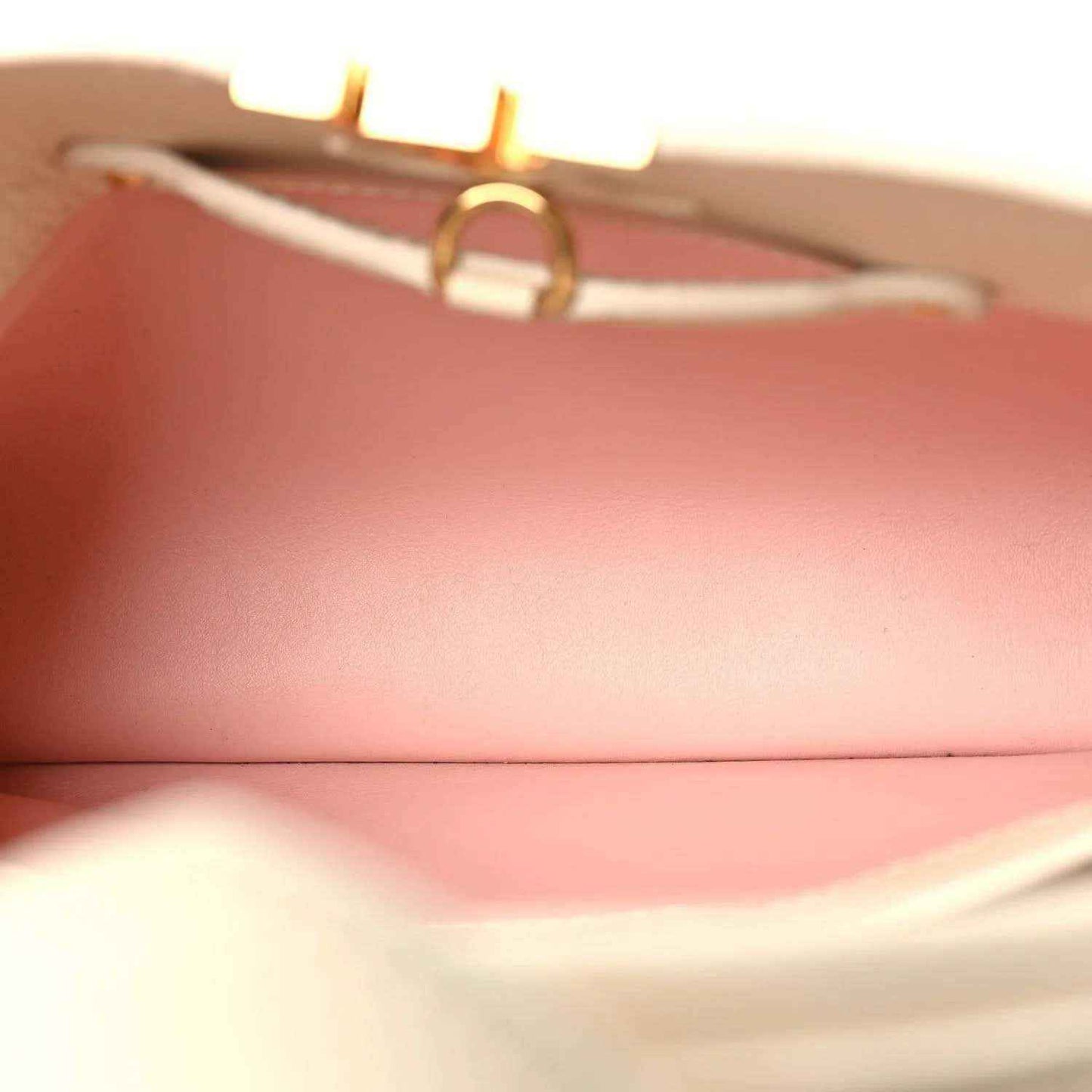 dcaad39a522409e3b5db84f606074bb7 - NEESTRA