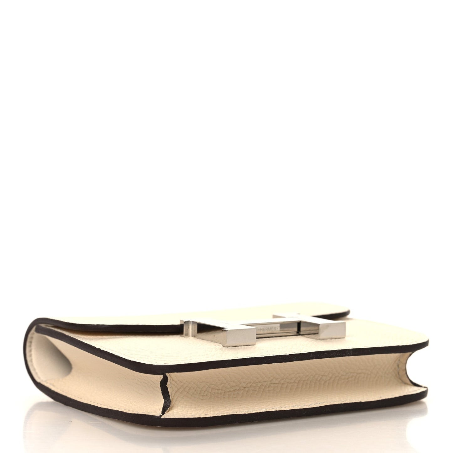 Slim Constance wallet in Nata textured leather, open underside view