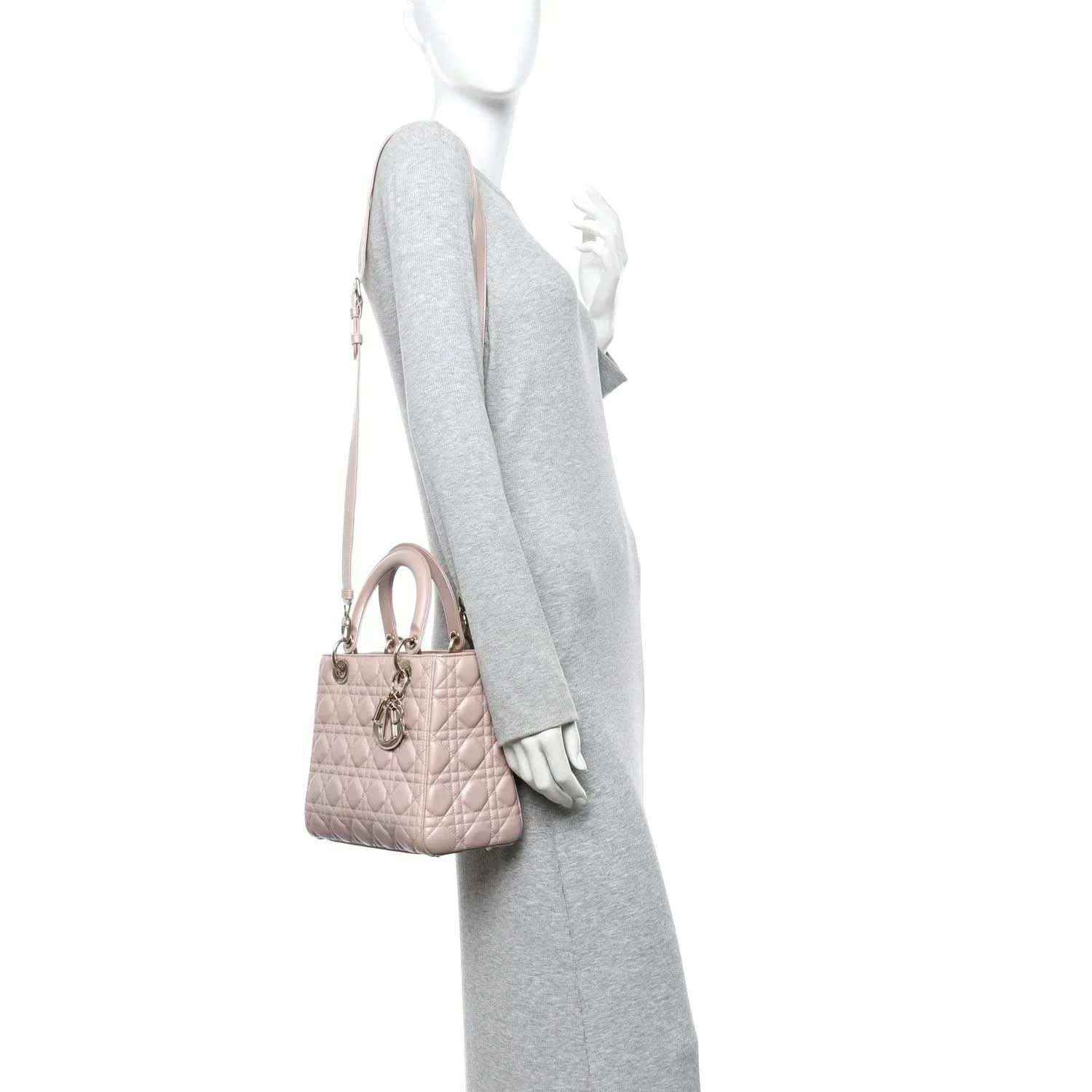 eebcb2096e19b303036cb3e772f466a8_240ff38f-0324-4efb-8431-f091cf05e1c7 - NEESTRA