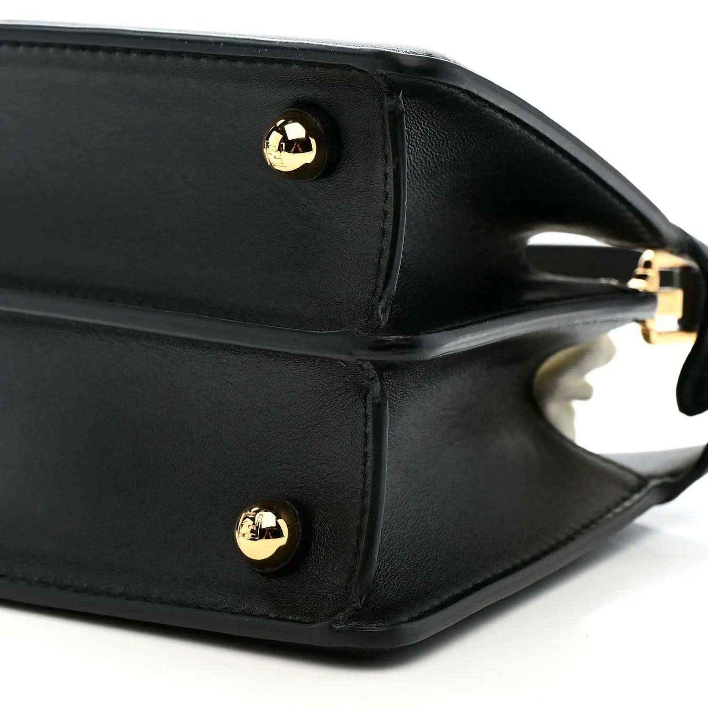 f88463b258ed0a5edea5ef9c11346ce3 - NEESTRA