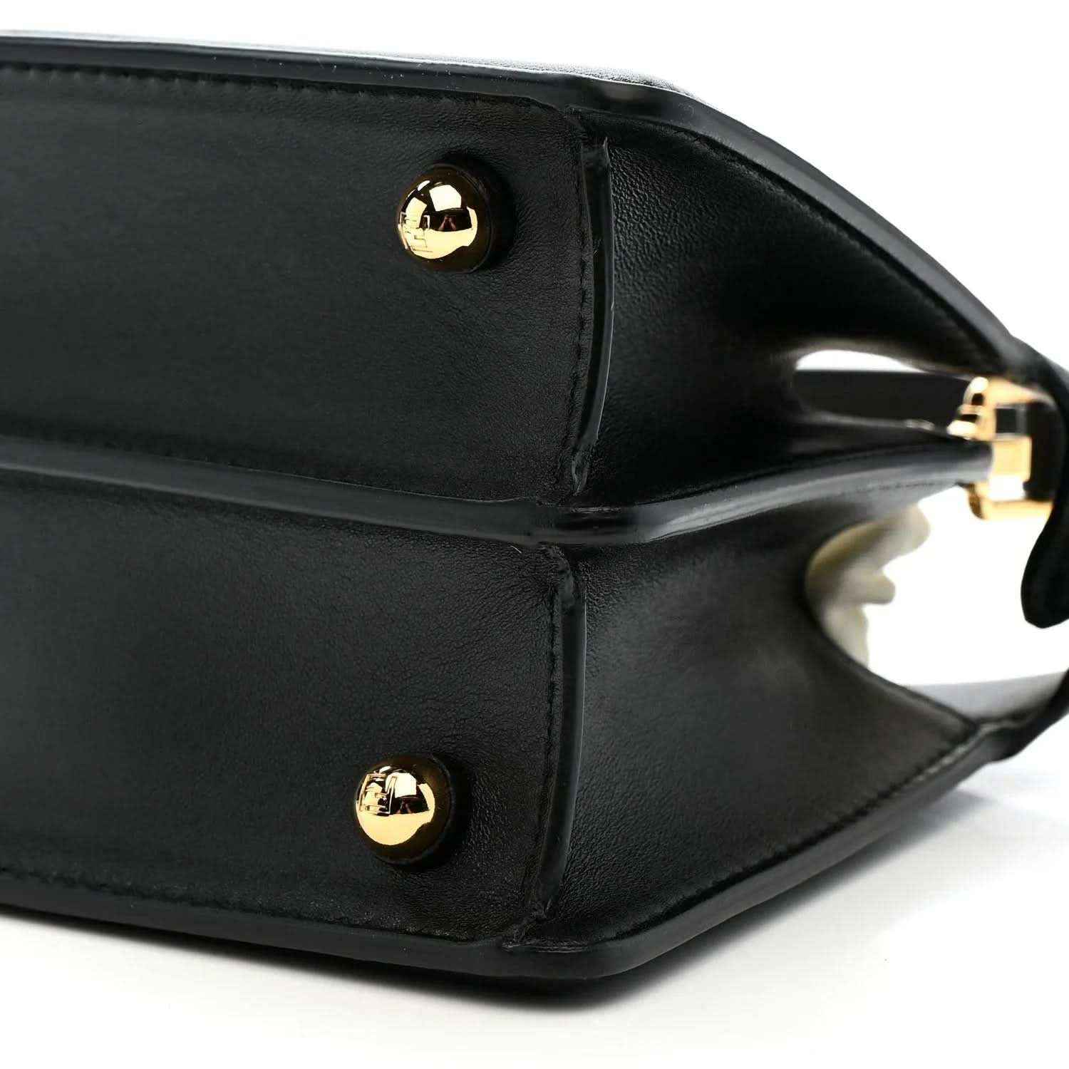 f88463b258ed0a5edea5ef9c11346ce3 - NEESTRA