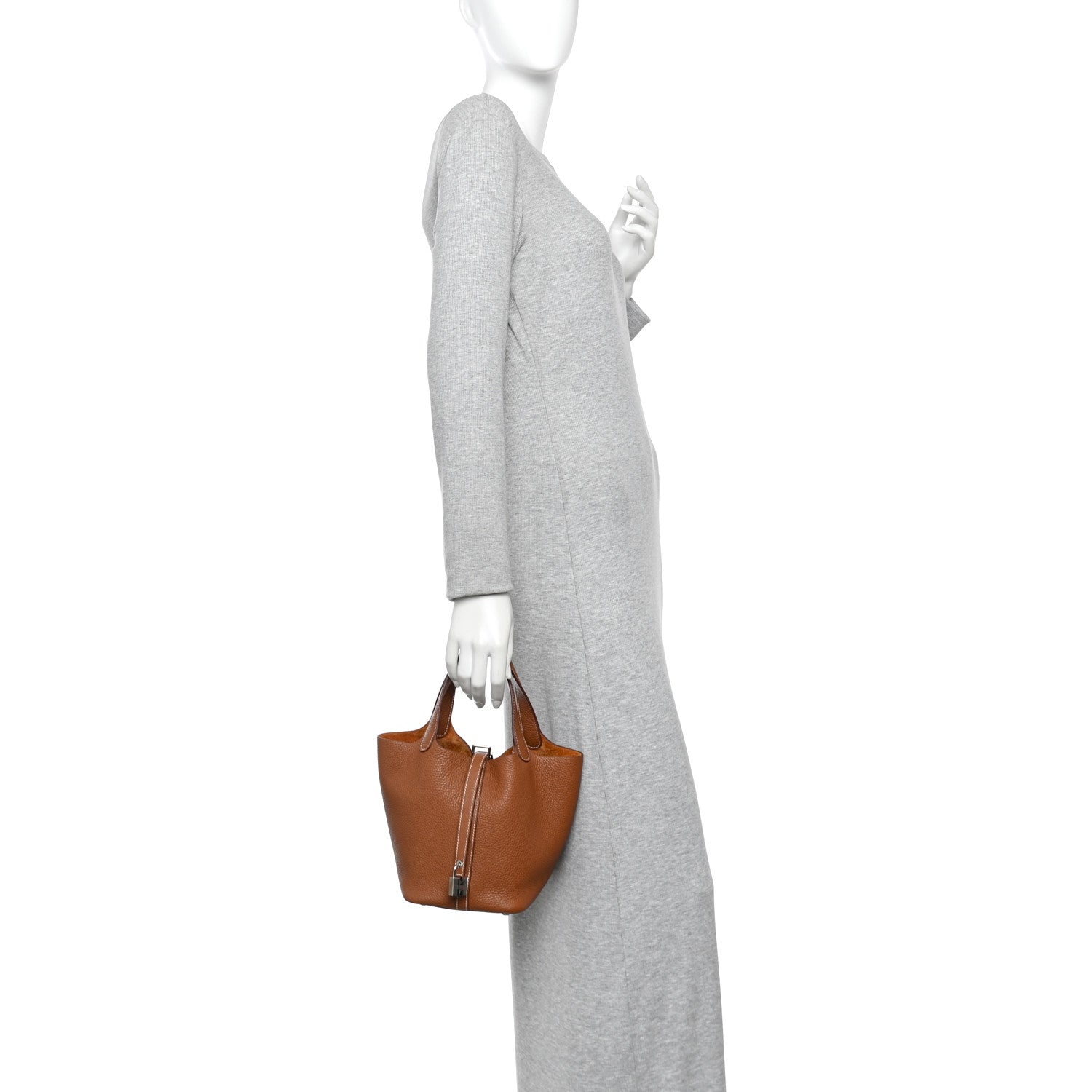 Taurillon Clemence Leather Bucket Tote Bag 18 PM Brown