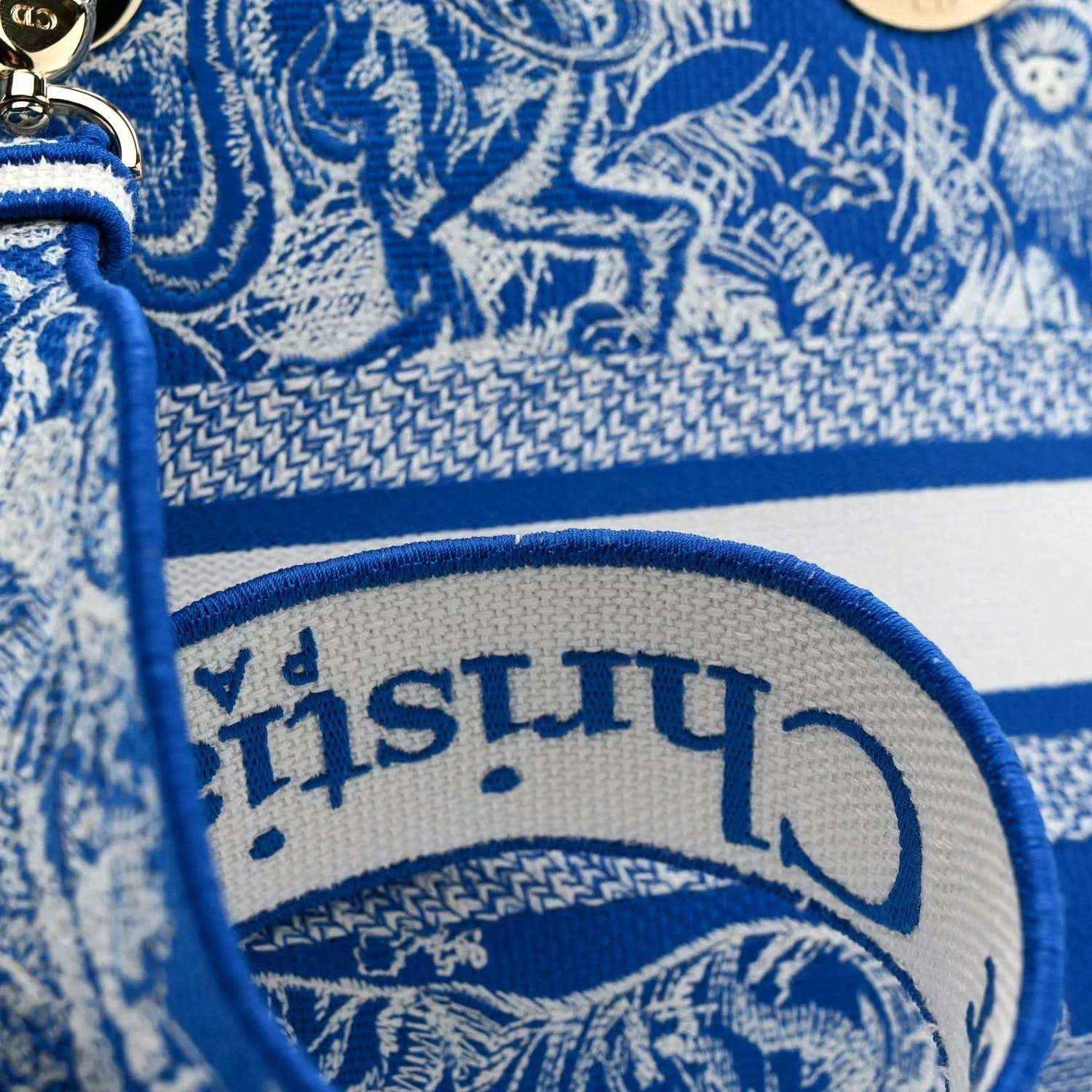 ff1a1ae5b11e2980f768196e64b67fe9 - NEESTRA