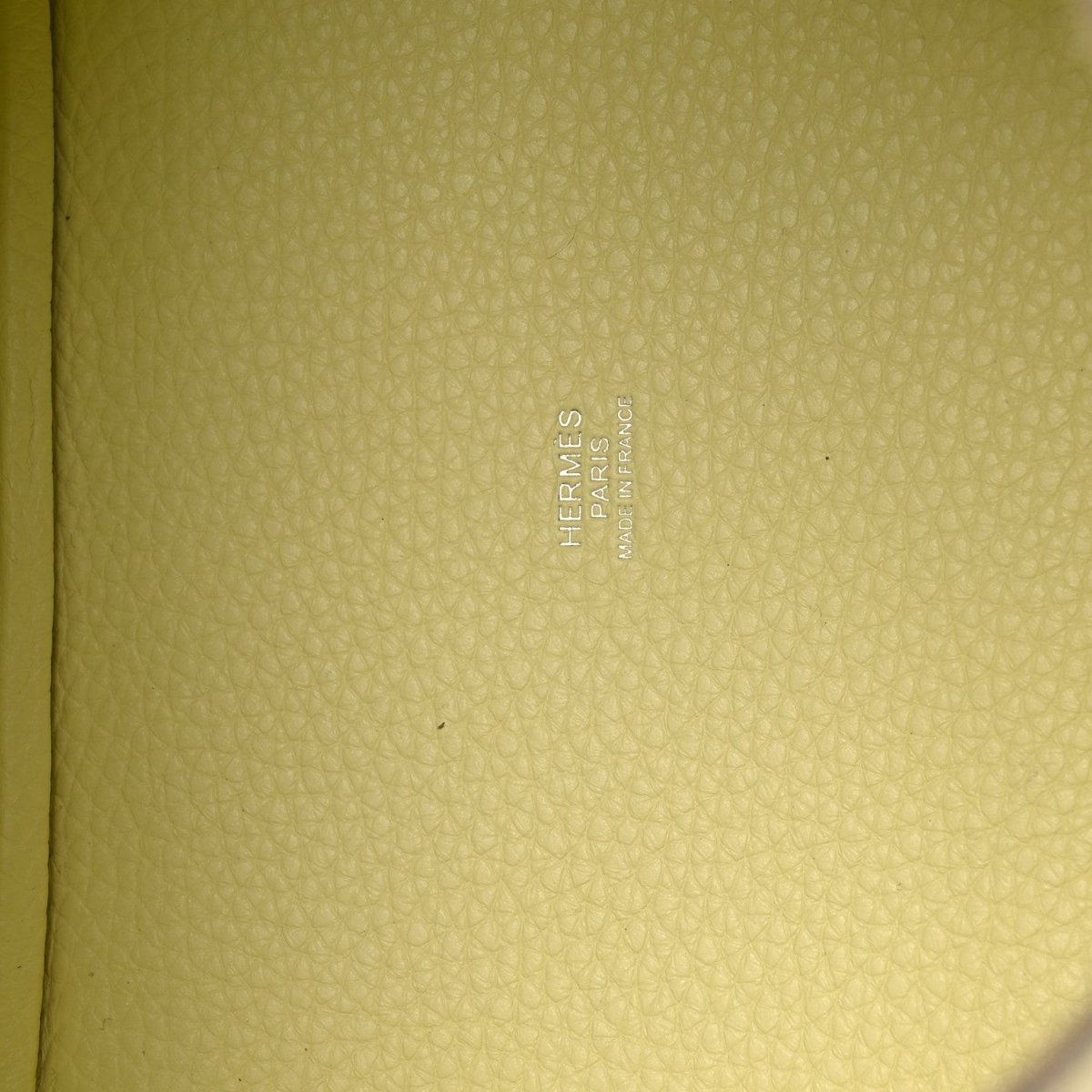 Picotin Lock 18 PM Handbag Two-Tone Calfskin Leather Jaune Milton Vert Vertigo - NEESTRA
