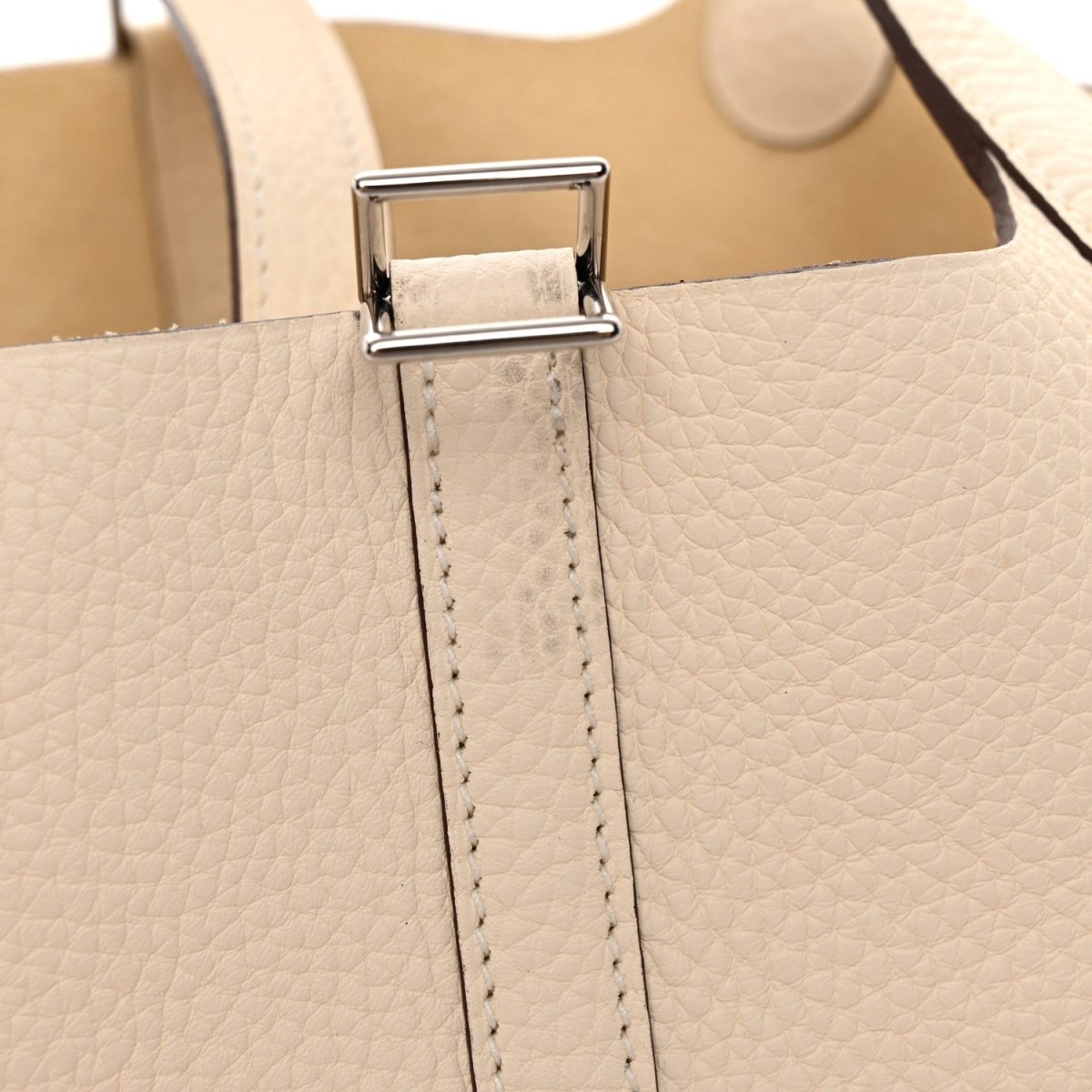 Picotin Lock 18 PM Taurillon Clemence Leather Handbag Nata - NEESTRA