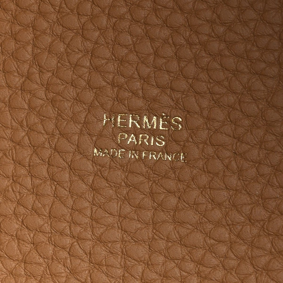 Picotin Lock 22 MM Tote Bag Taurillon Clemence Leather Biscuit - NEESTRA